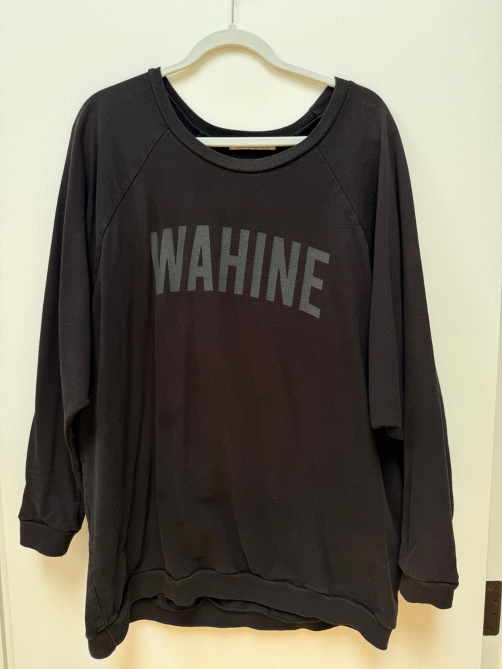 Dolkii WAHINE Black Graphic Pullover Sweatshirt